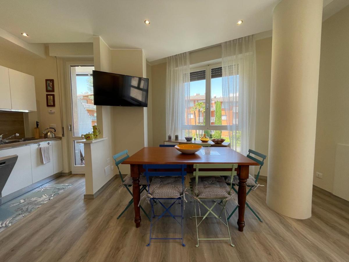 Caprice 2.0 Apartment Peschiera del Garda Exterior foto